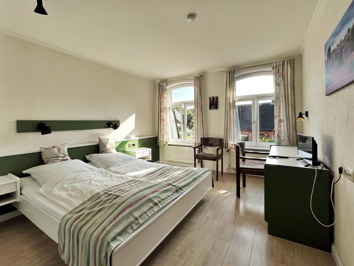 Gasthof Heidelust Pension Hotel Undeloh Eksteriør billede
